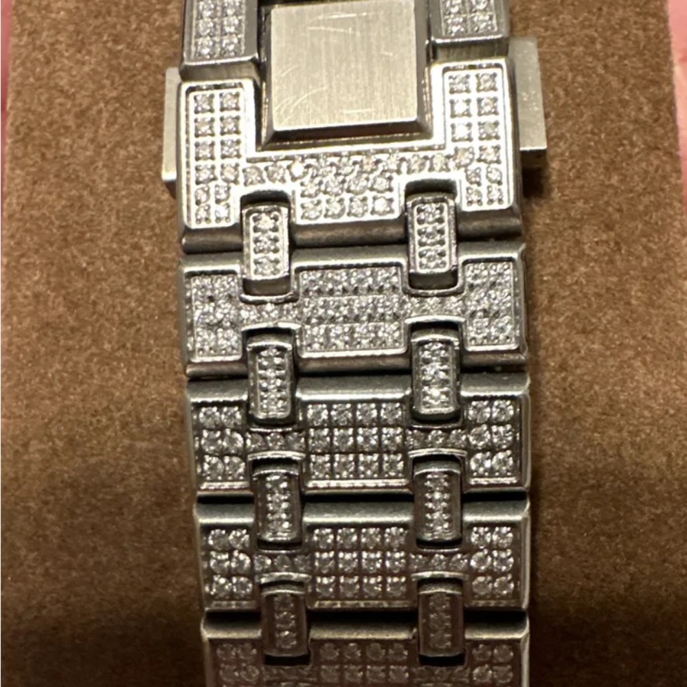 HP Watch - Picture 2 of 5